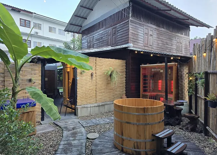 The Old City Rooms